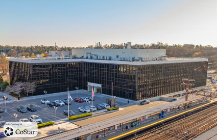 Aerial view of 1 Greenwich Plaza, Greenwich CT Class A Commercial Office Building