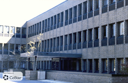 Front entrance and facade of 5 Greenwich Office Park, Greenwich CT, a Class A office building
